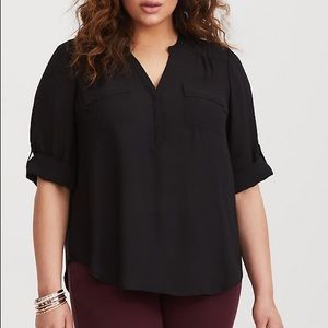 Torrid Black Georgette Pullover Blouse - Size 4